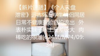 战神小利高品质探花180CM极品女神，坐在身上拨弄奶头，超近距离特写深喉，让妹子自摸扛腿抽猛操