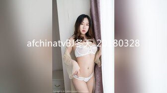 [299EWDX-335] 笑顔が素敵で疑う事を知らない純粋な奥さま。結婚して初めて握る旦那以外のチ○ポ！