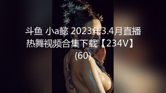 地铁邂逅一位漂亮妹子,居然没带乳罩,奶子大大乳头粉红极品