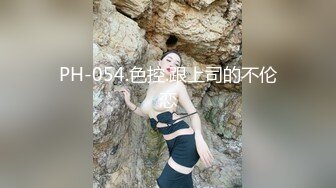 极品骚女【爱我爸爸】最新SM啪啪拳交私拍，超大道具双开自慰啪啪，无码全脸口交，狐狸精颜值