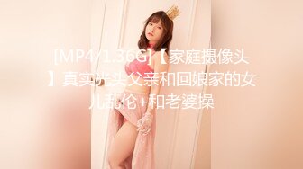 【新片速遞】 巨乳美乳美眉 话不多说 二次发育么好像越来越大了 这可是真材实料 很多哥哥抓着都不想放手 有来和我一起锻炼身体的吗[219MB/MP4/05:00]