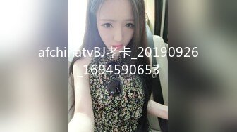 后妈出去偷腥去了 找隔壁老王来家一起干骚货表妹 轮操三穴全开[MP4/264MB]