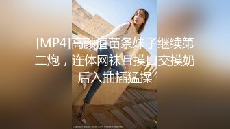 挑逗内心最深处的欲望！OnlyFans极品网红模特 Tharinton绝美花瓣浴诱惑！唯美和性欲融为一体